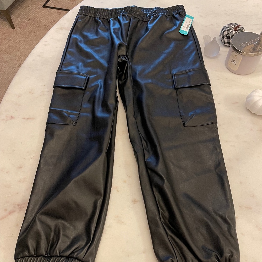 Vera Moda Black Vegan Leather Pants Size Petite XL